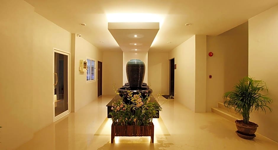 Nize Hotel