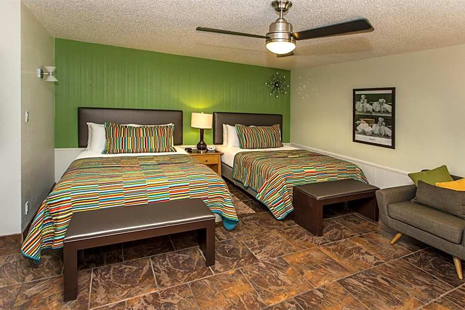 Desert Riviera Hotel