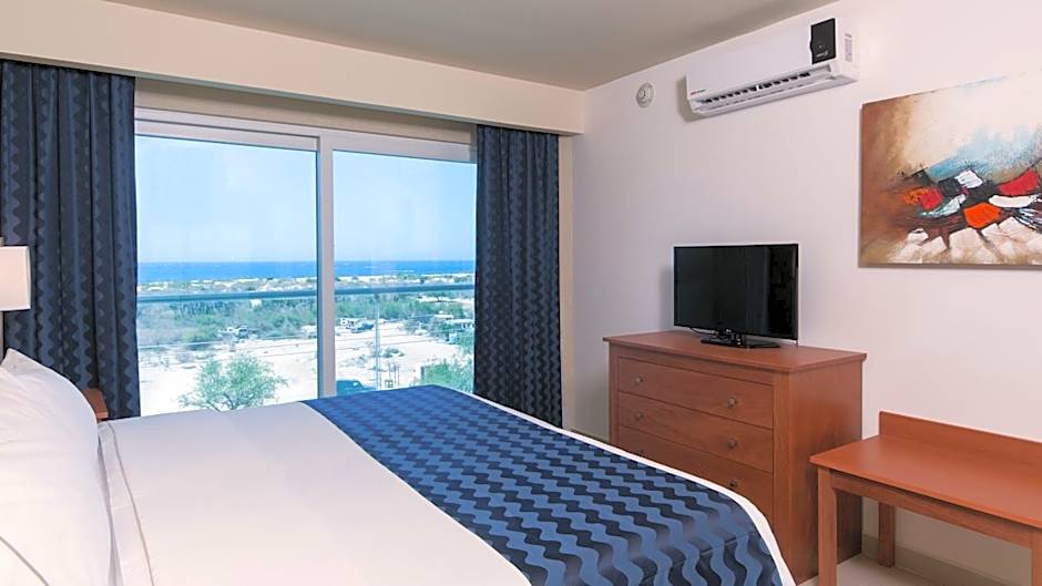 Holiday Inn Express Cabo San Lucas By IHG