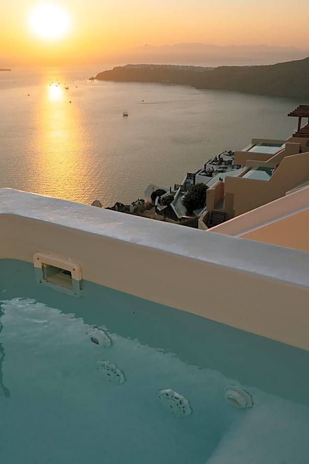 Anemos Cave Suites