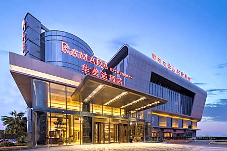 Ramada by Wyndham Shanghai Pudong