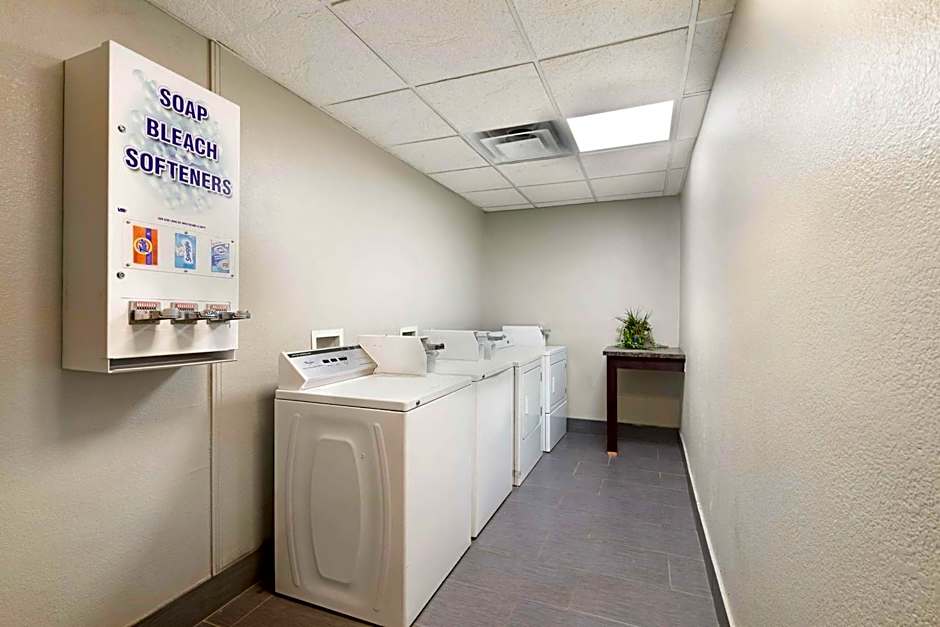 Best Western Savannah Airport Inn & Suites