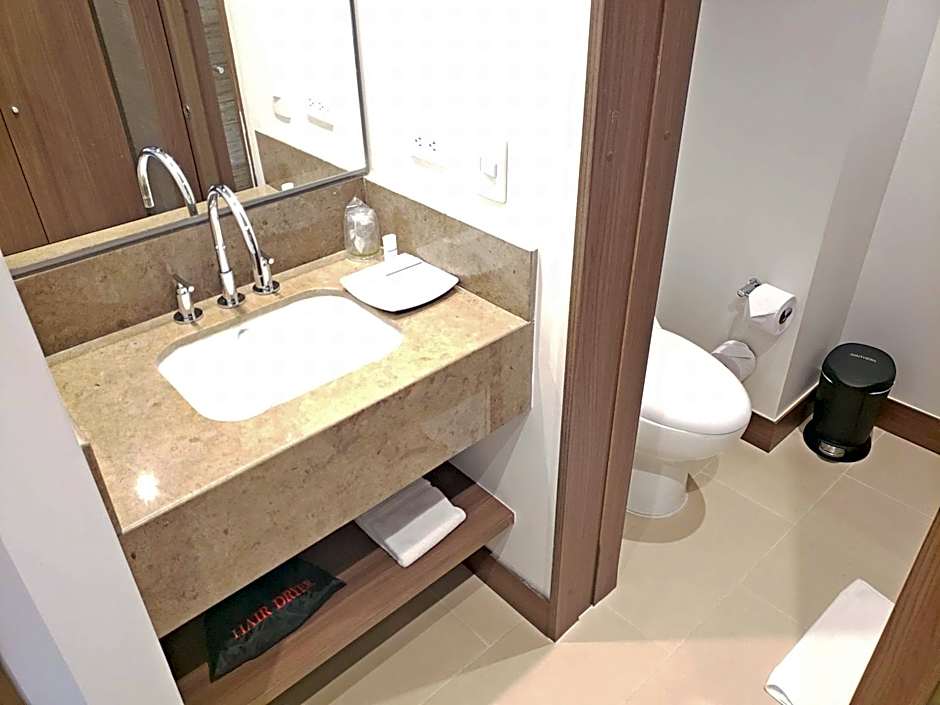 Hampton By Hilton Bucaramanga