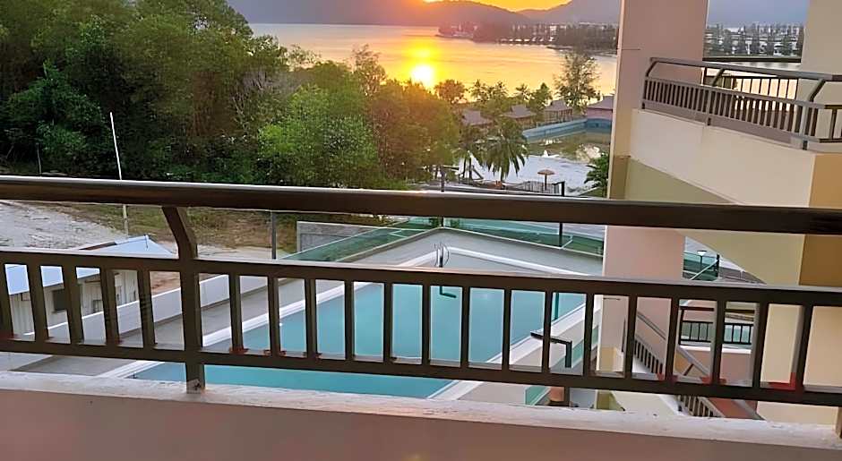 Marina Heights Hotel Residences