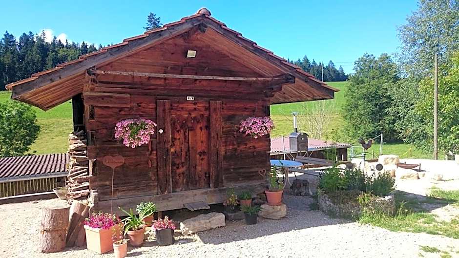 Miramont Horse Trekking Hostel