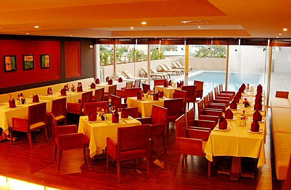 Petro Hotel