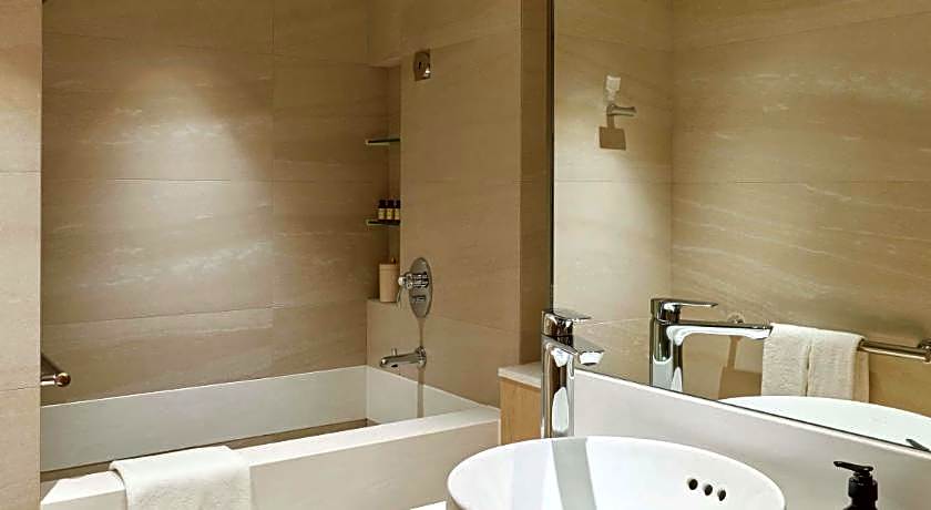 CM Hotels and Serviced Apartments