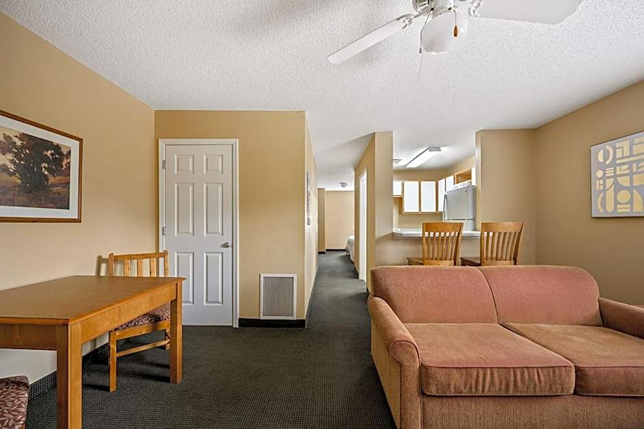 Affordable Suites Wilson