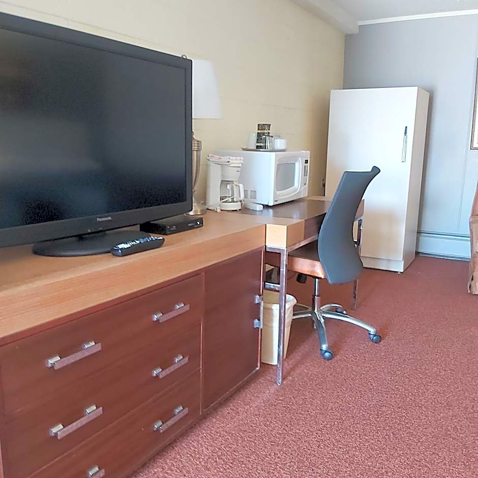 Alpine Lodge Motel & Restaurant