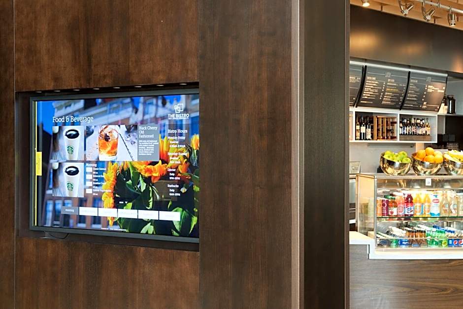 Courtyard by Marriott Seattle Everett Downtown