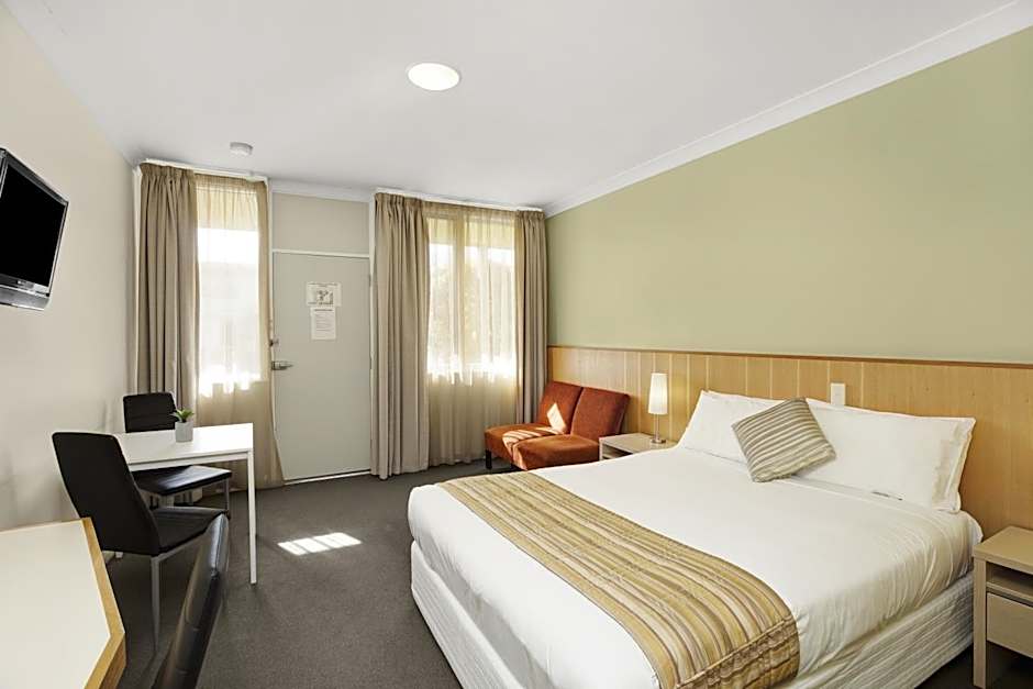 Adelaide Road Motor Lodge