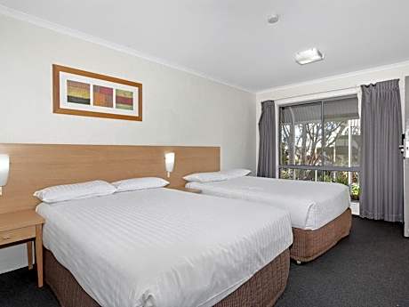 Superior Double Room with Two Double Beds