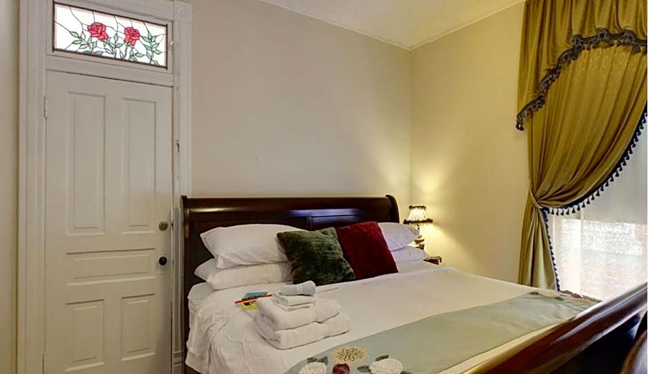 Garden House Bed And Breakfast