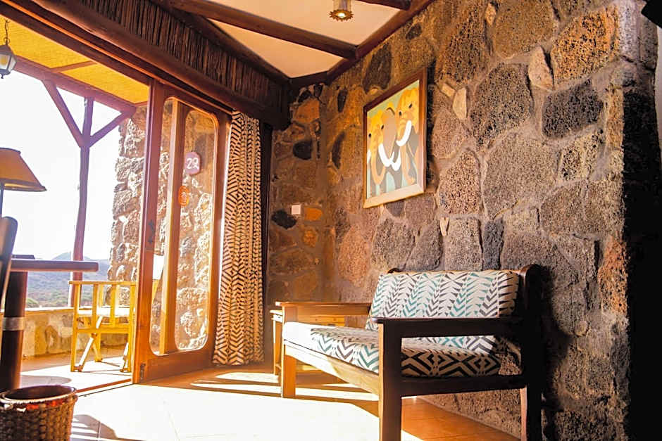 Kilaguni Serena Safari Lodge