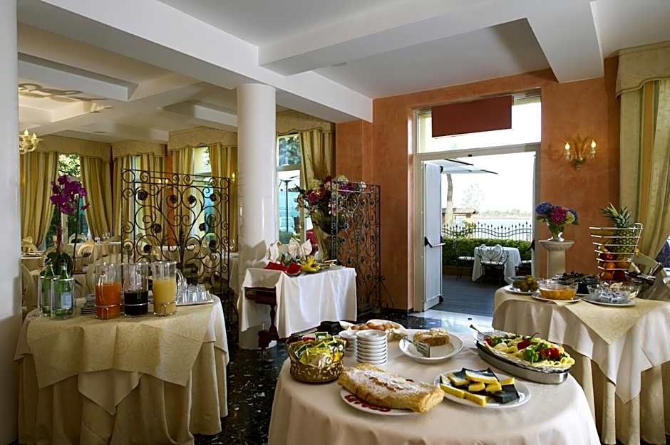 Viktoria Palace Hotel