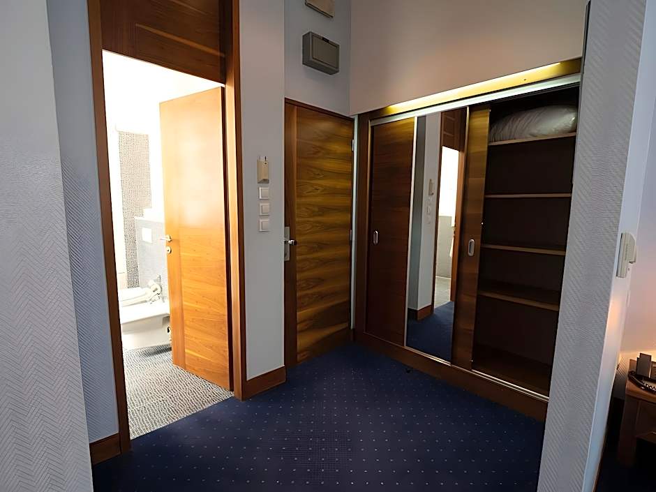Hotel Astra