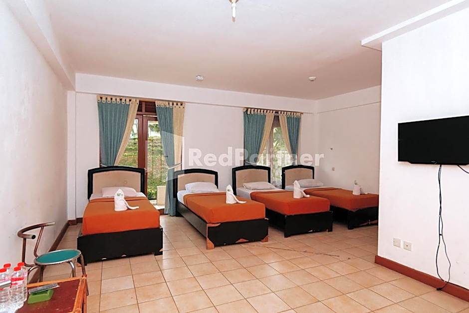 Villa Green Valley Puncak RedPartner