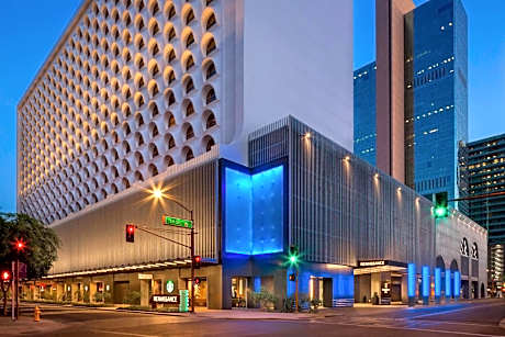 Renaissance Phoenix Downtown Hotel