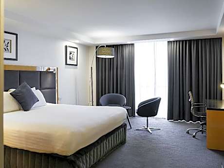 Superior King Room - Free Parking Included