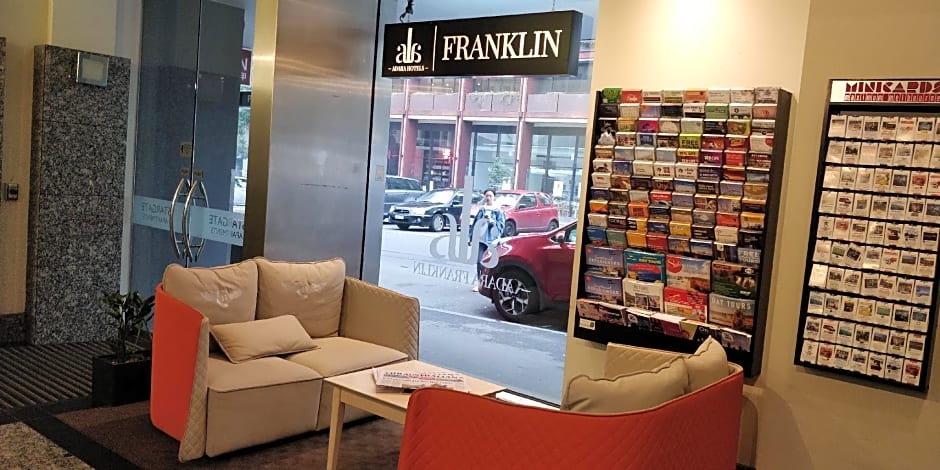 Nova Stargate Apartment Hotel