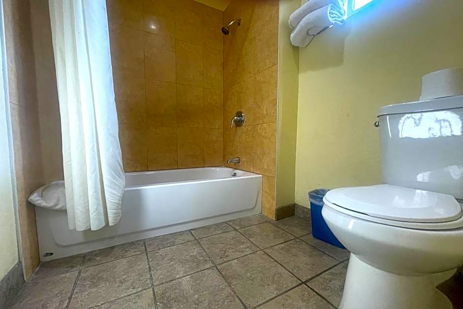 Sunstar Inn Los Banos near I-5