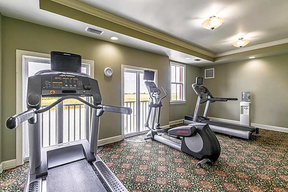 Water Street Hotel & Marina, an Ascend Collection Hotel