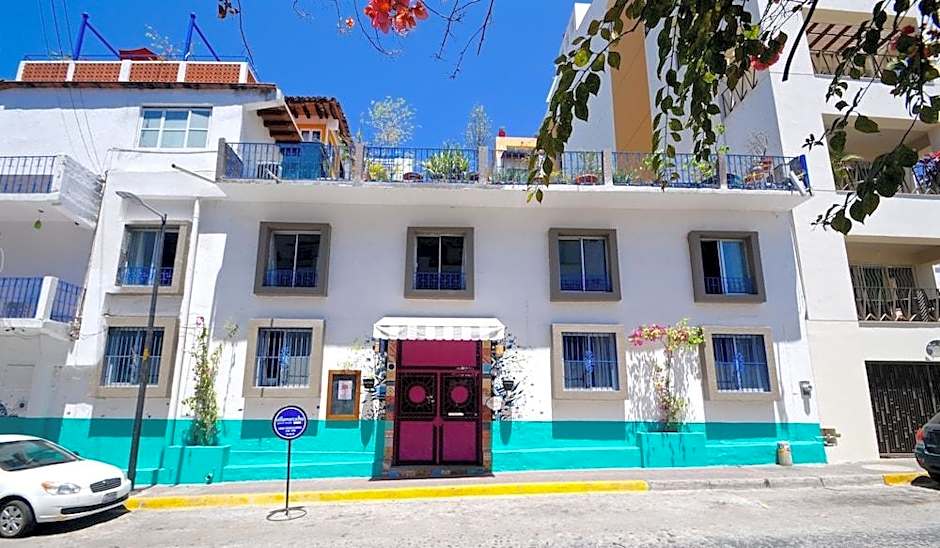 Villa Mercedes Petit Hotel