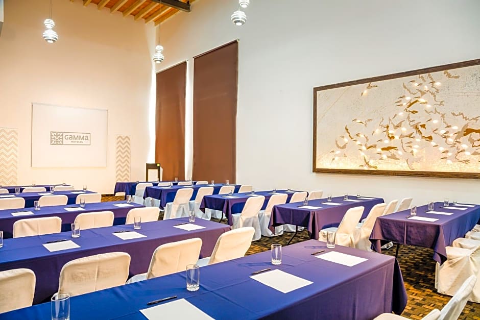 Gamma Leon Universidad De Fiesta Inn