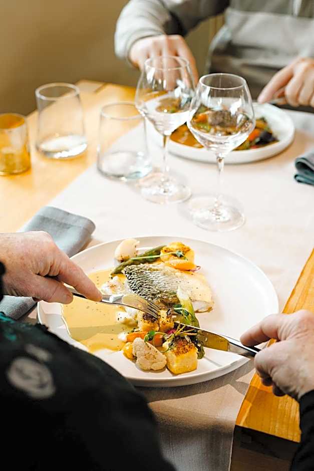 Logis Hotel Le Relais De La Poste