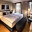 Clounys Hotel