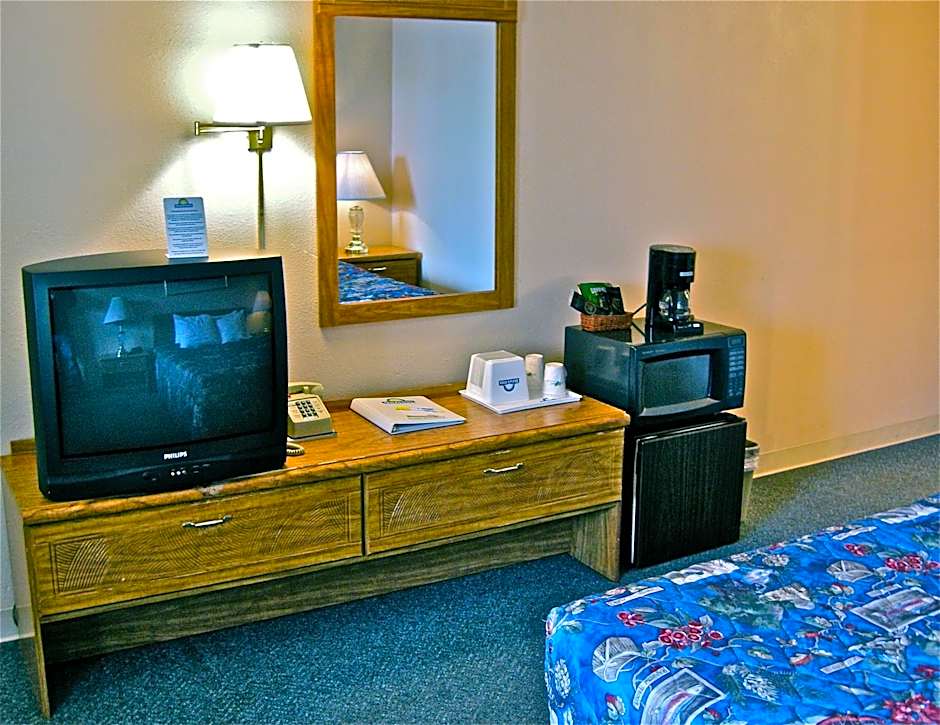 Days Inn by Wyndham Burns