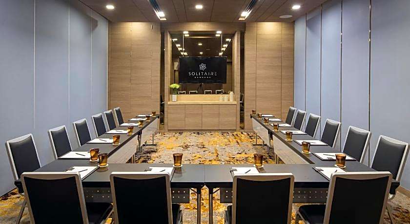 Solitaire Bangkok Sukhumvit 11