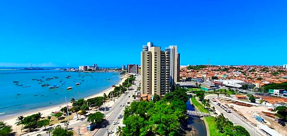 Apto Beira Mar 2102