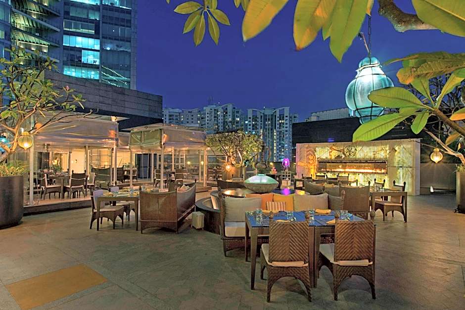 Sheraton Grand Bangalore Hotel At Brigade Gateway