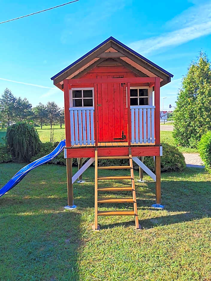 Noclegi i restauracja Zajazd Pod Skałą