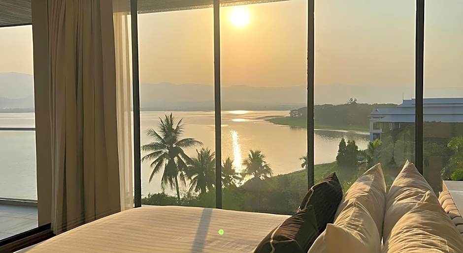 M2 Hotel Waterside