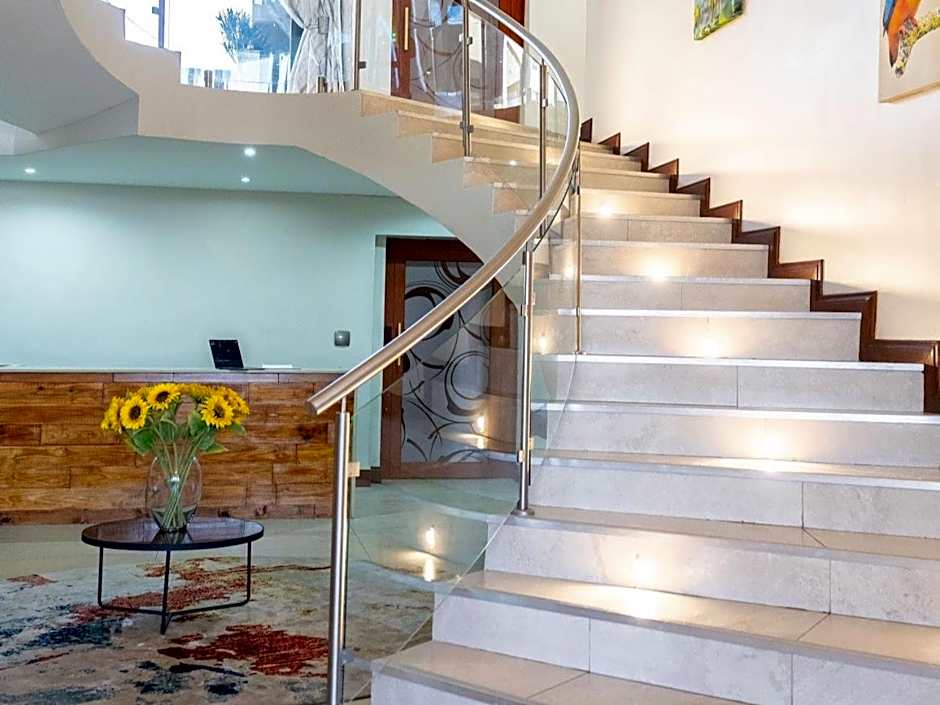 One O Eight Boutique Hotel