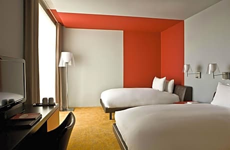 Superior Twin Room with Balcony