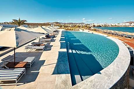 Cosme, a Luxury Collection Resort, Paros