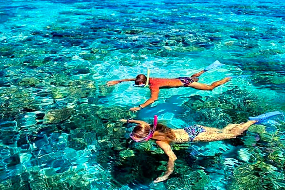 SELAYAR TURTLE BAY
