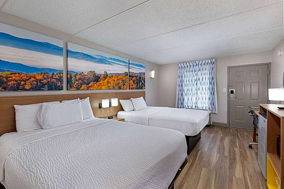 Days Inn by Wyndham Knoxville North