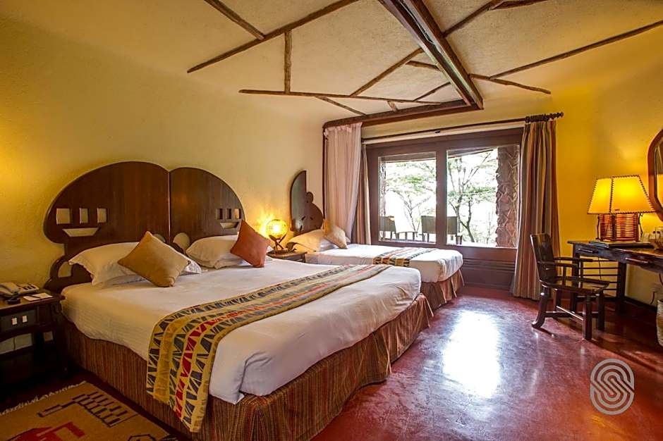 Serengeti Serena Safari Lodge