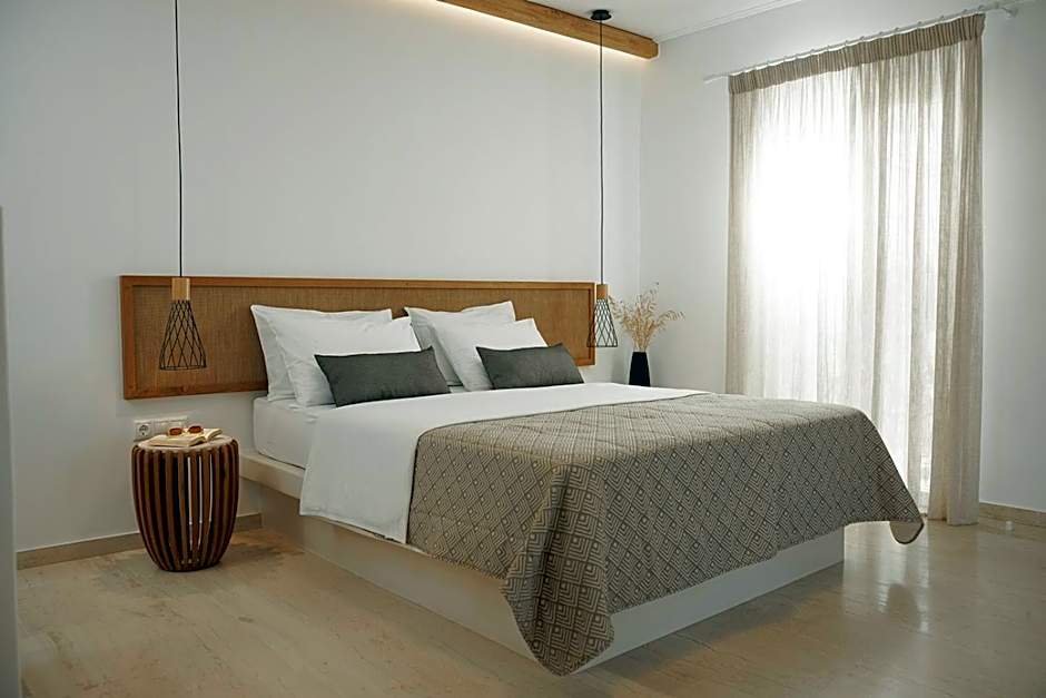 Proteas Hotel & Suites