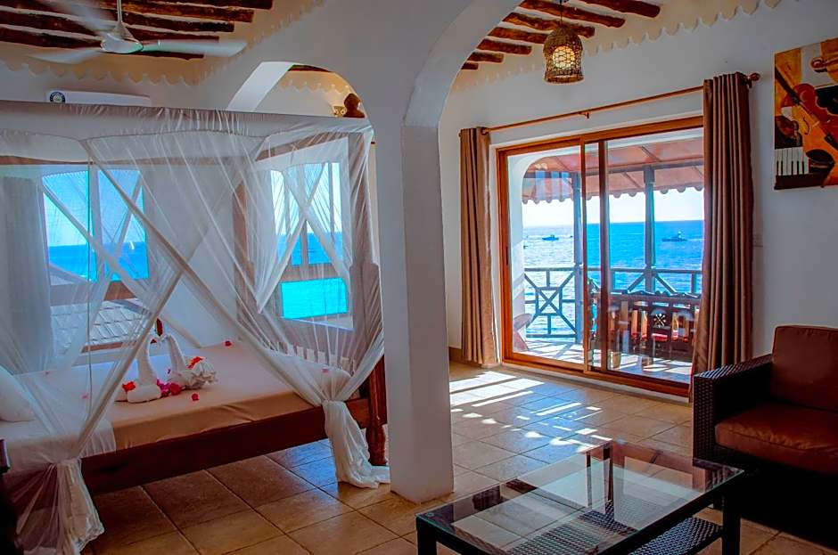 Langi Langi Beach Bungalows