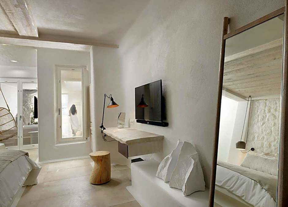 Kove Mykonos - A Myconian Collection Hotel