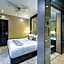 Hotel Emperor Palms