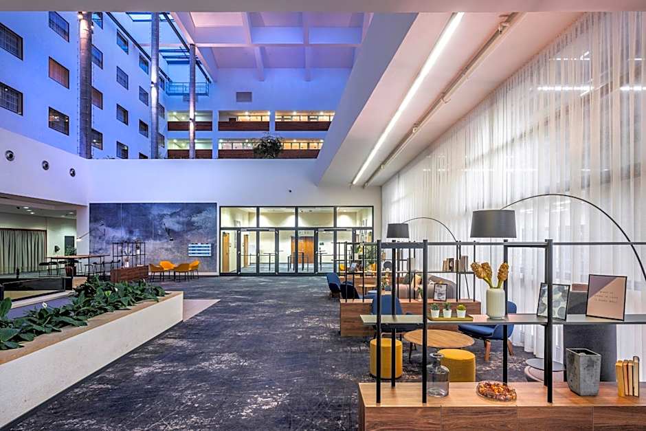 Courtyard By Marriott Prague Airport