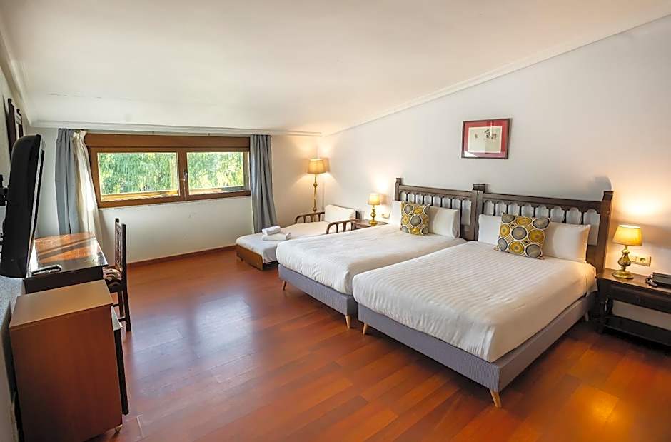 Hotel Conde Rodrigo II by eme hoteles