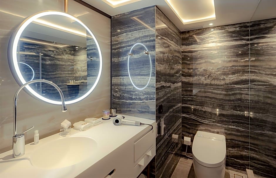 OASIS AVENUE - A GDH HOTEL