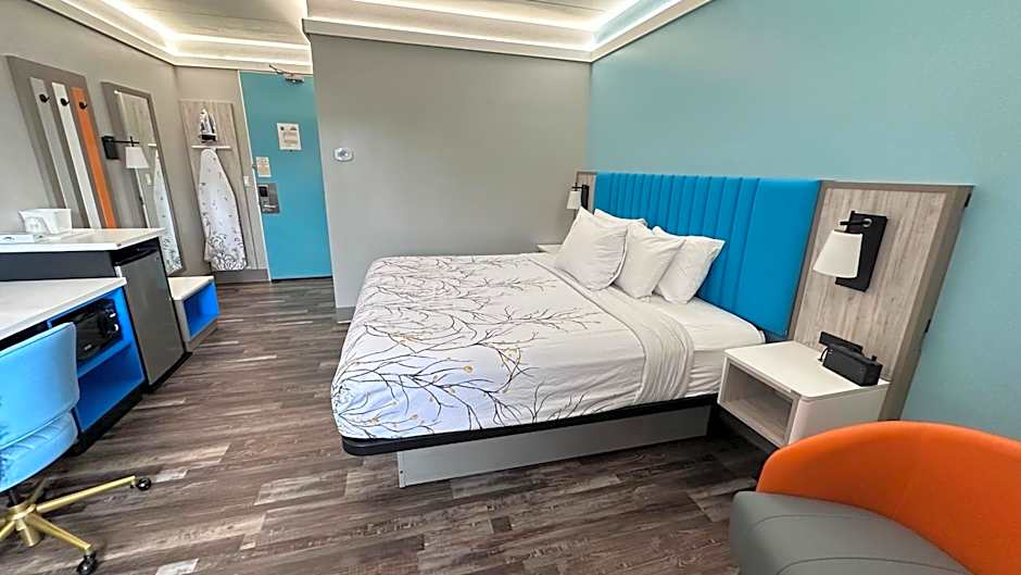 Days Inn by Wyndham Southington